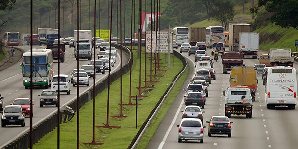 Nova lei de trânsito entra em vigor a partir de 12 de abril